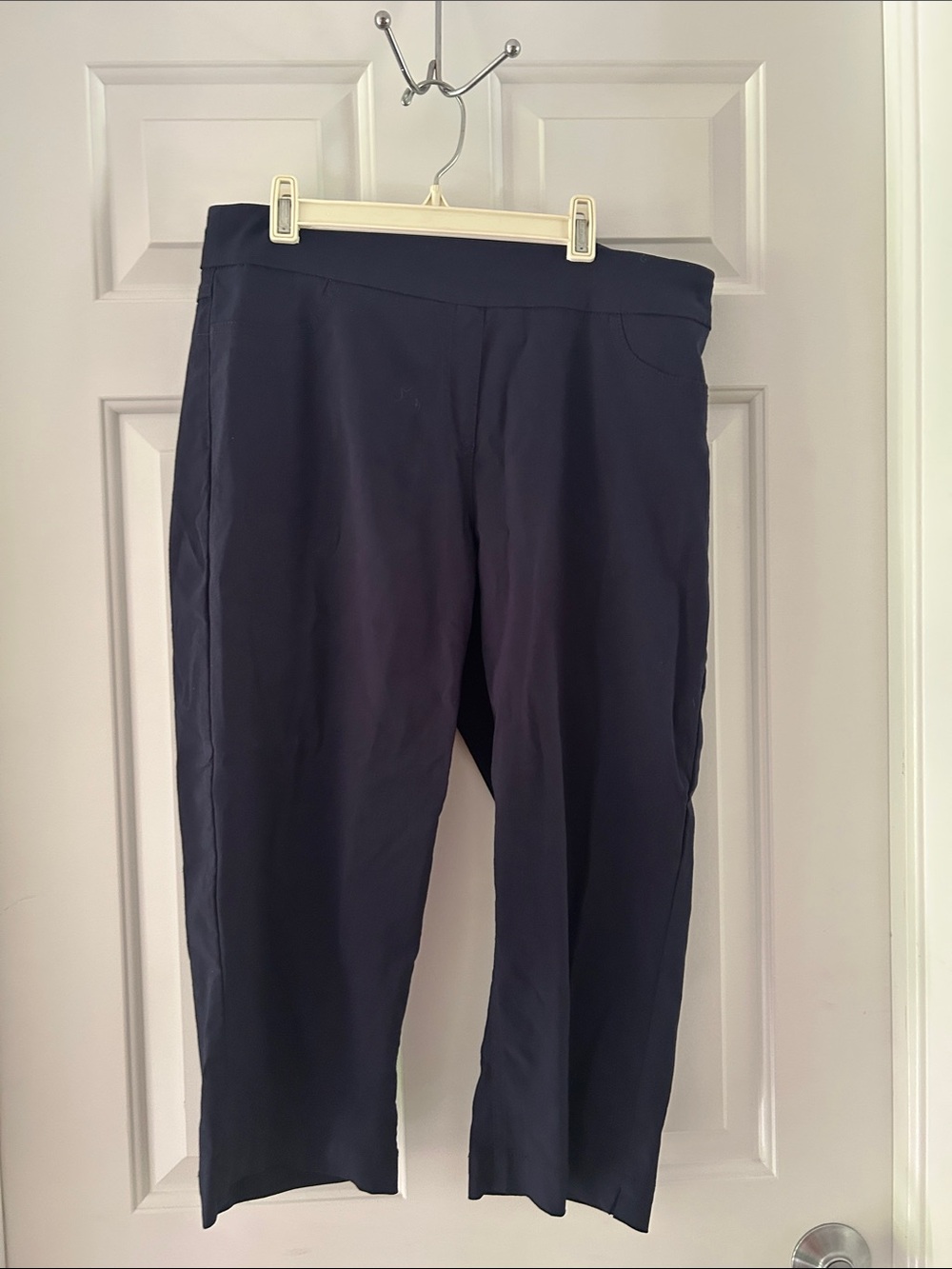 Classic Navy Capri Pants for Women - Stretch Pull-On Comfort